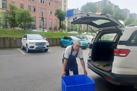 以行動傳遞溫暖，以速度保障服務(wù)