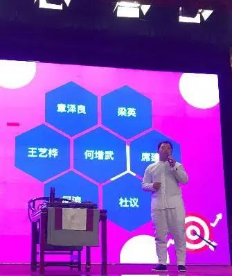 1547611618.jpg 4.jpg