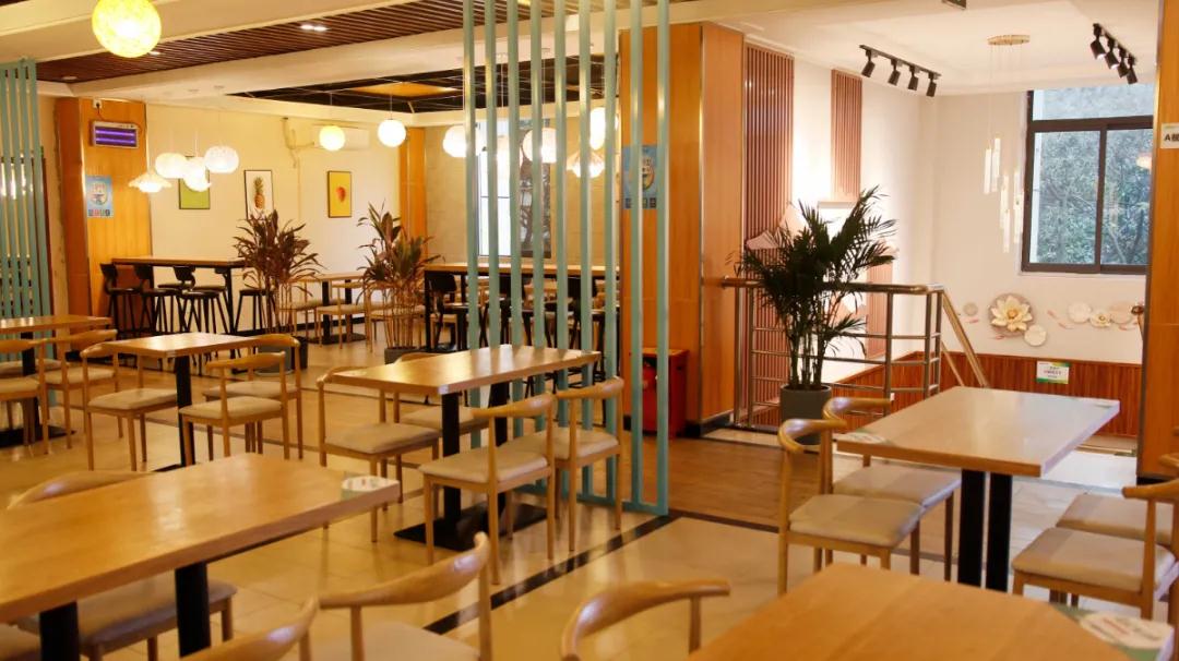 重慶雅福團(tuán)餐配送公司12