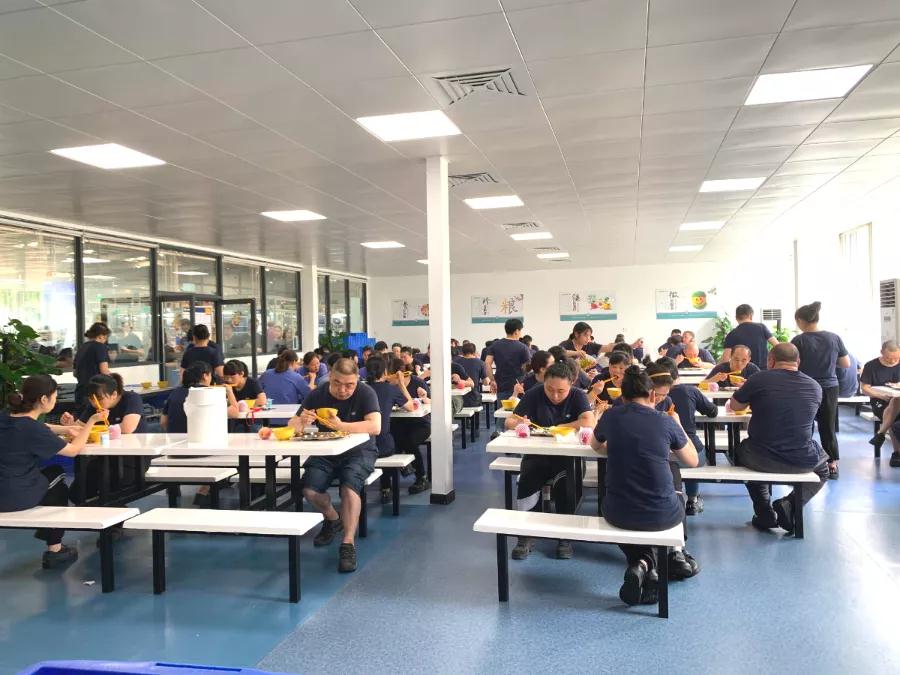 重慶專(zhuān)業(yè)團(tuán)餐配送